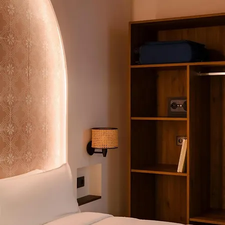 Los Arcos Hotel Gothic Quarter, Sonder By Marriott Bonvoy Barcelona Exterior photo